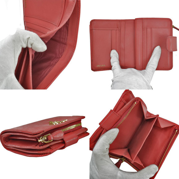 Prada red bifold Wallet leather - Picture 1 of 3
